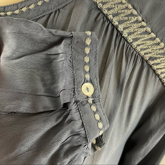 10 Feet Tunic Blouse with Silver Embroidery 10 - Picture 8 of 12